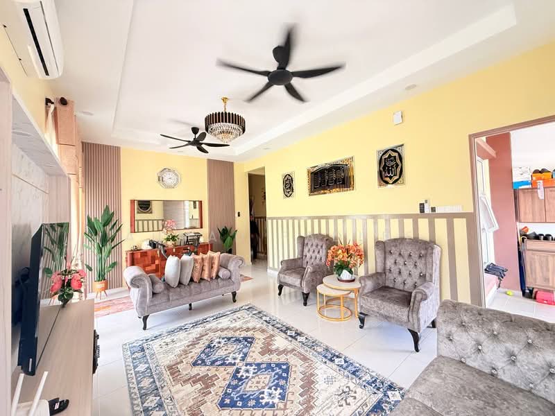 Semi-Detached House for Sale in Banting (Selangor) - Ahmad Fadlee - PropertyGuru.com.my