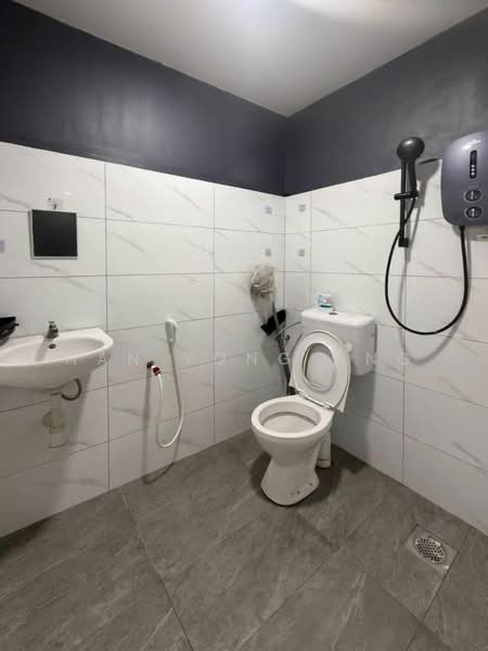 Bungalow for Sale in Johor Bahru (Johor) - Han Yong Ang - Bathroom - PropertyGuru.com.my