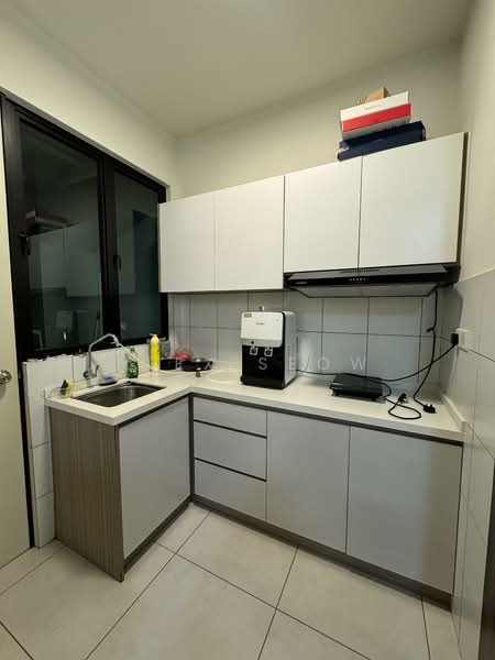 Service Residence for Rent at Majestic Maxim - Alex Seow - Kitchen - PropertyGuru.com.my