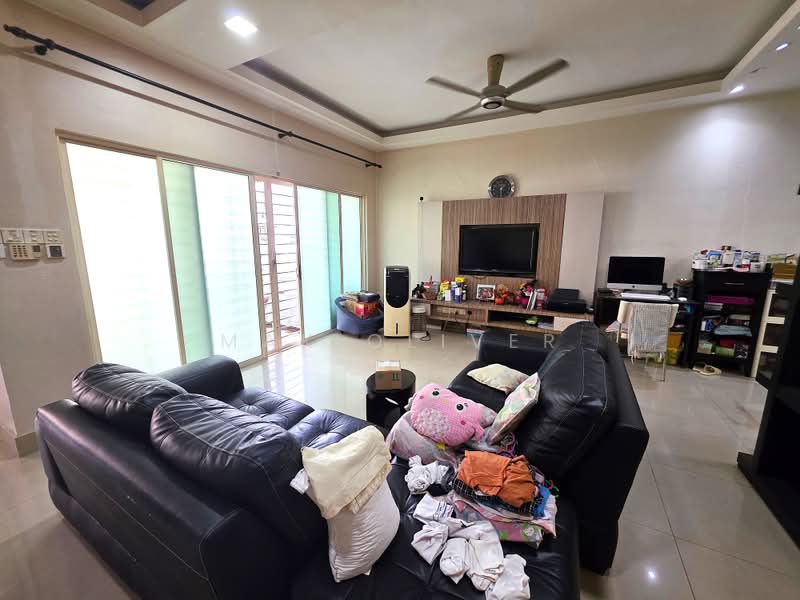 3-storey Terraced House for Sale in Taman Impian Indah (Bukit Jalil) - Mak Oliver - Living Room - PropertyGuru.com.my