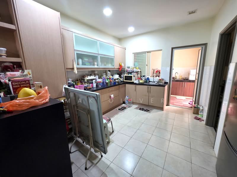3-storey Terraced House for Sale in Taman Impian Indah (Bukit Jalil) - Mak Oliver - Kitchen - PropertyGuru.com.my