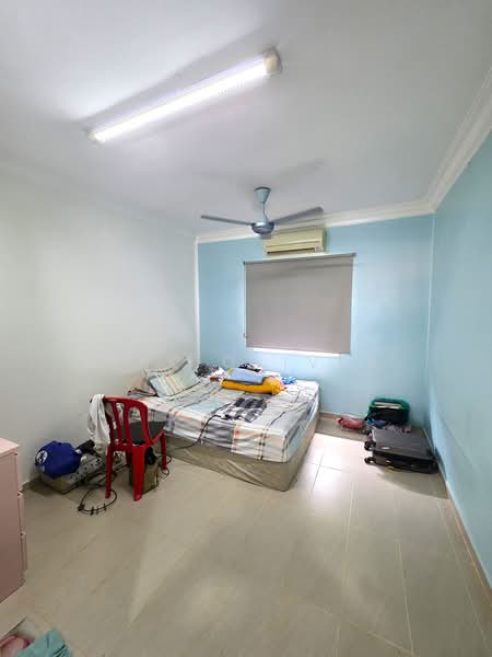 3-storey Terraced House for Sale in Taman Impian Indah (Bukit Jalil) - Mak Oliver - Bedroom - PropertyGuru.com.my