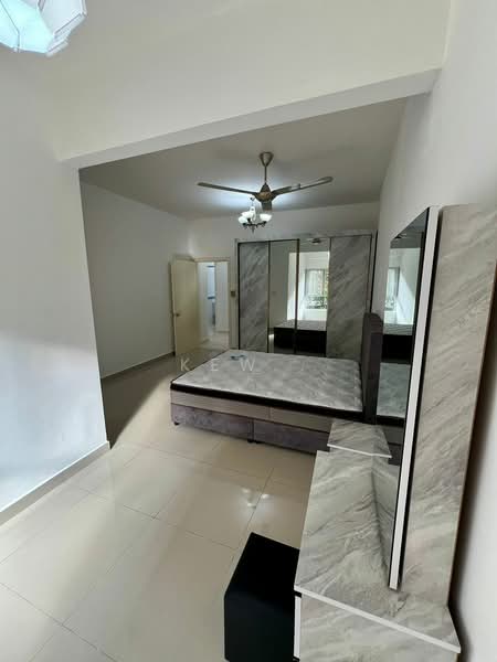 Kondominium untuk Disewa di Seri Maya Condominium - Kew . - Bedroom - PropertyGuru.com.my