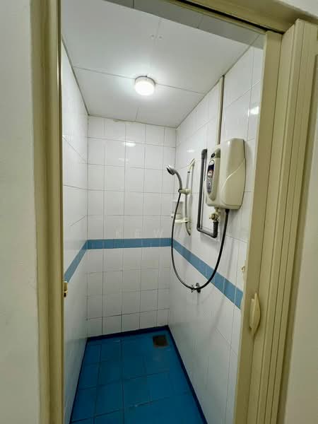 Kondominium untuk Disewa di Seri Maya Condominium - Kew . - Bathroom - PropertyGuru.com.my