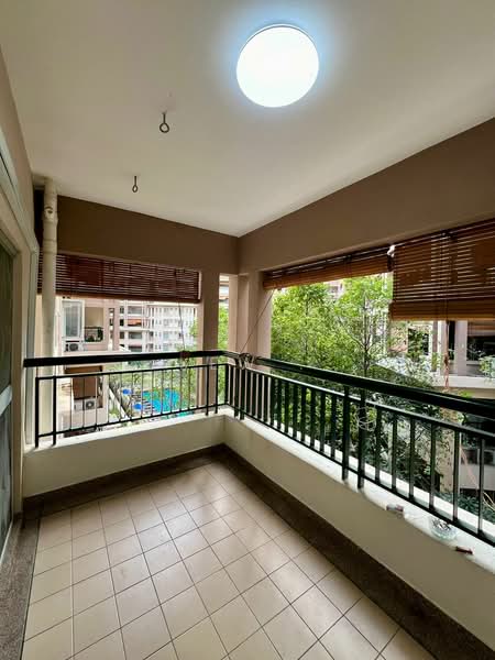 Kondominium untuk Disewa di Seri Maya Condominium - Kew . - Balcony - PropertyGuru.com.my