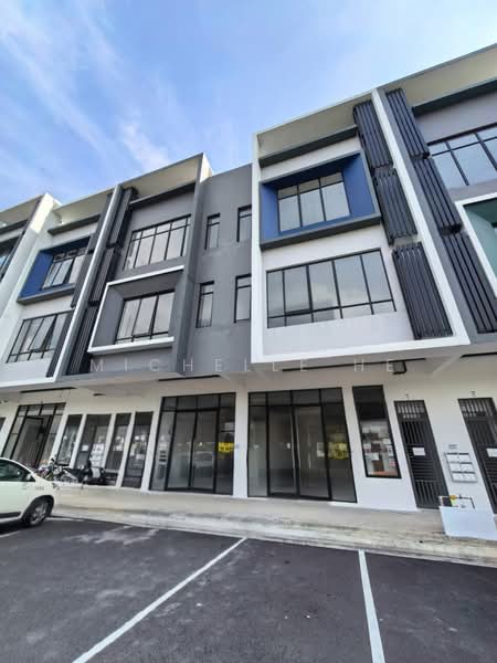 Shop / Office for Rent in Austin Crest (Johor Bahru) - Michelle He - Exterior - PropertyGuru.com.my