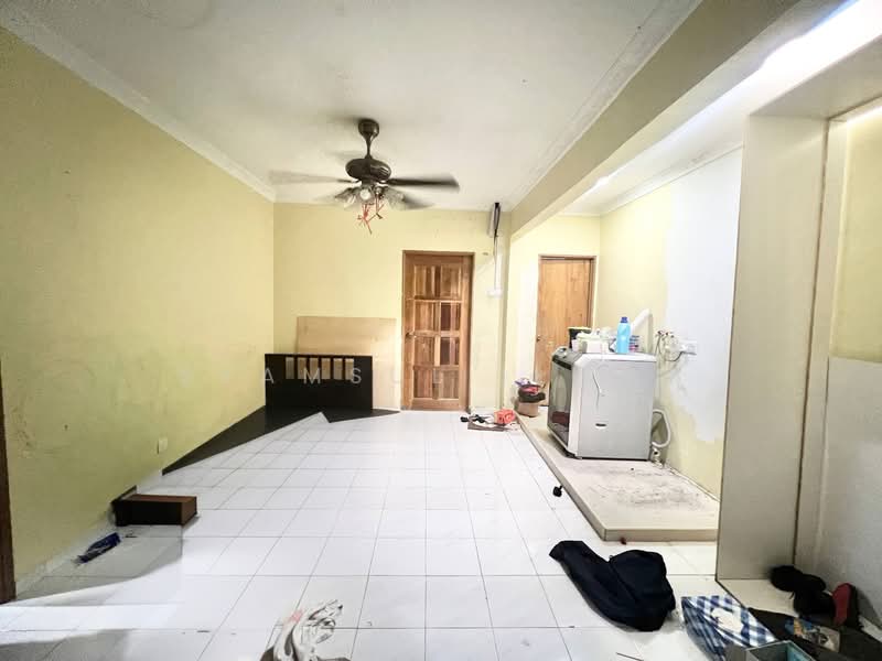 Rumah Teres 2 Tingkat untuk Dijual di Ampang (Kuala Lumpur) - Syamsul Ilham - Living Room - PropertyGuru.com.my