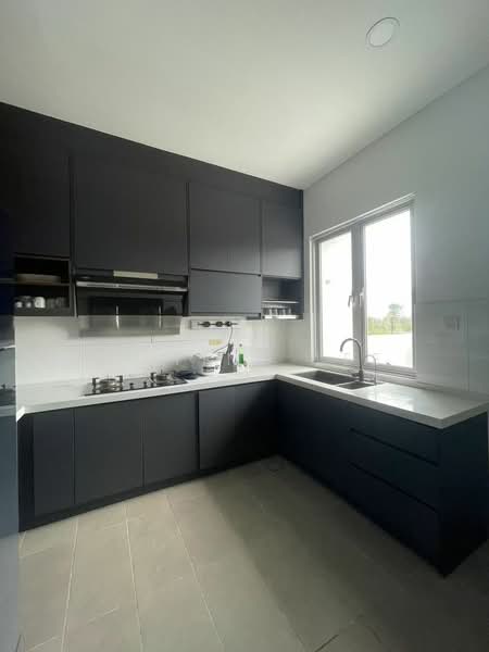 Rumah Teres 2 Tingkat untuk Disewa di Bandar Tropicana Aman (Telok Panglima Garang) - Zi Ying Lee - Kitchen - PropertyGuru.com.my