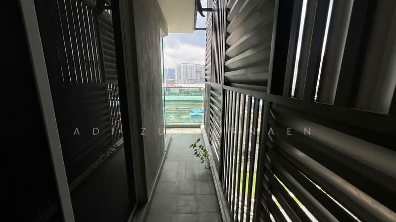 Servis Apartment untuk Dijual di Pacific Place - Adi Zulkarnaen - Balcony - PropertyGuru.com.my