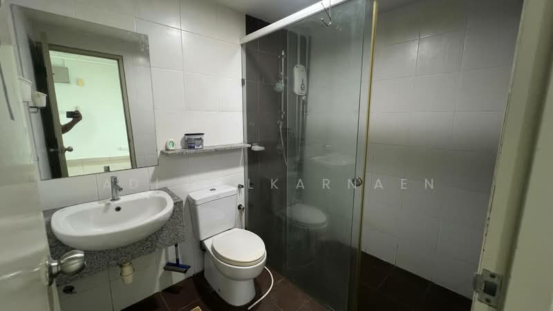Servis Apartment untuk Dijual di Pacific Place - Adi Zulkarnaen - Bathroom - PropertyGuru.com.my