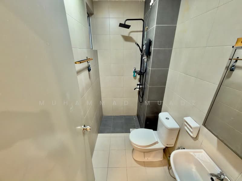 Servis Apartment untuk Dijual di SkyLake Residence - Muhammad Muadz - Bathroom - PropertyGuru.com.my