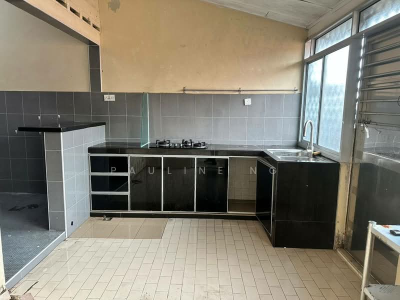 Rumah Teres 1 Tingkat untuk Disewa di Johor Bahru (Johor) - Pauline Ng - Kitchen - PropertyGuru.com.my