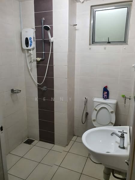 Servis Apartment untuk Disewa di Park @ One South - Kenny Ng - Bathroom - PropertyGuru.com.my