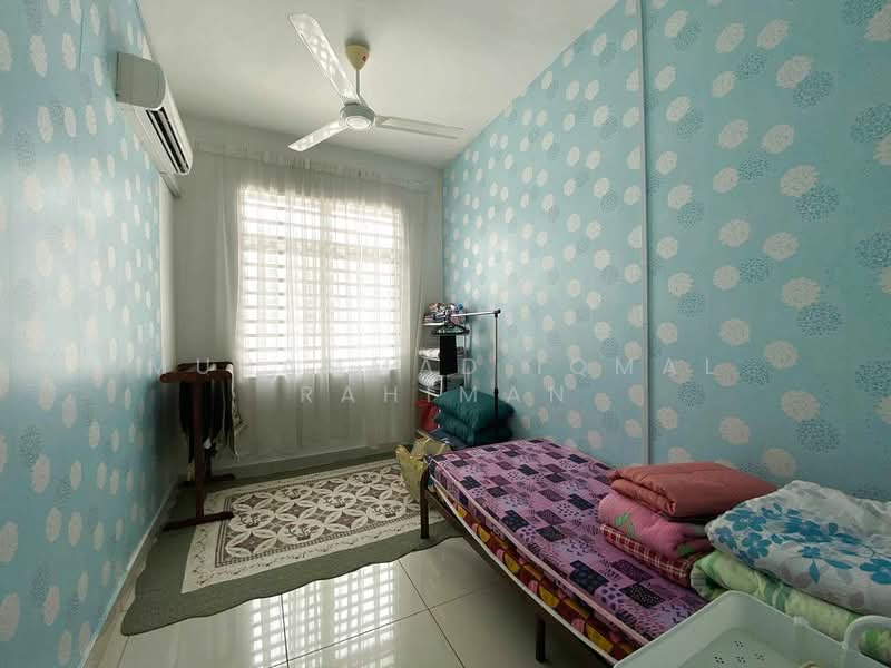 2-storey Terraced House for Sale in Pantai Sepang Putra (Sepang) - Muhammad Iqmal Rahiman - Bedroom - PropertyGuru.com.my