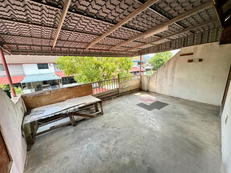 Rumah Teres 2 Tingkat untuk Dijual di Gunung Rapat (Ipoh) - Amie Chong - Balcony - PropertyGuru.com.my
