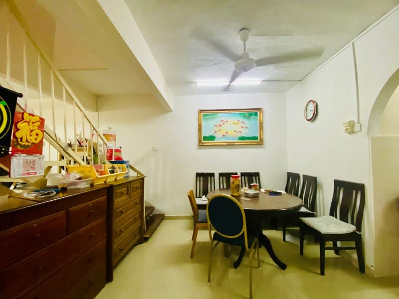 2-storey Terraced House for Sale in Taman Melawati (Ulu Kelang) - M.J Zairin - Dining Room - PropertyGuru.com.my