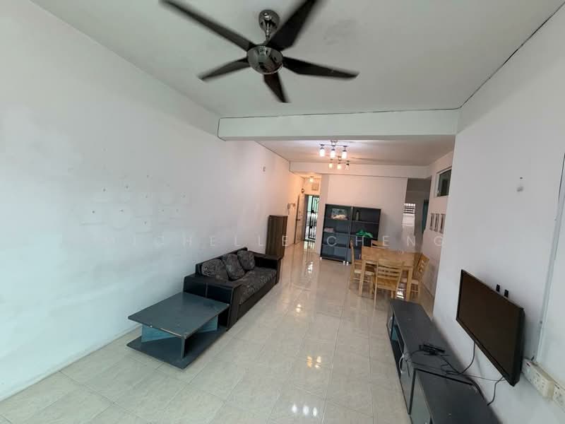 Kondominium untuk Dijual di Sky Home, Tambun - Michelle Cheng - Living Room - PropertyGuru.com.my