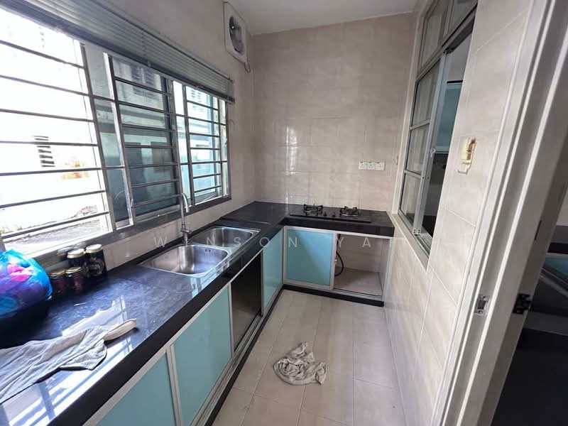 Rumah Teres 2.5 Tingkat untuk Disewa di Taman Setia Indah (Tebrau) - Winson Yap - Kitchen - PropertyGuru.com.my
