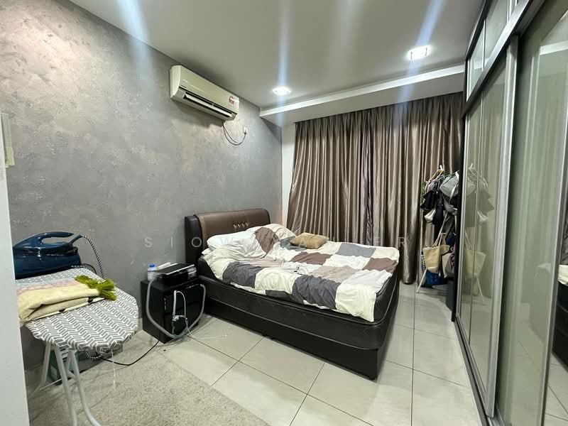 Servis Apartment untuk Dijual di Pangsapuri Tanah Emas (Golden Sands) - Siow Yan Er - Bedroom - PropertyGuru.com.my