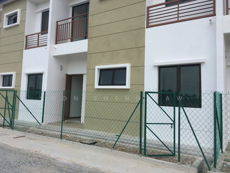 Rumah Teres 2 Tingkat untuk Dijual di Taman Saujana KLIA (Sepang) - Soon Sheng Law - Exterior - PropertyGuru.com.my