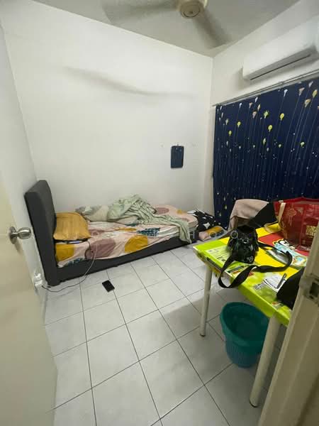 Pangsapuri untuk Disewa di Pangsapuri Sri Camellia - Joyce Hoo - Bedroom - PropertyGuru.com.my