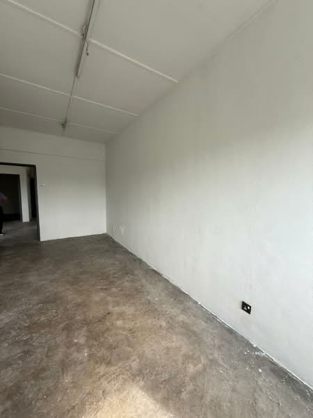 Rumah Flat untuk Dijual di Taman Mastiara - Jay Yong - Interior - PropertyGuru.com.my