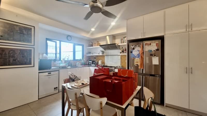 2-storey Terraced House for Sale in Damansara Heights (Kuala Lumpur) - Joey Lim - Kitchen - PropertyGuru.com.my