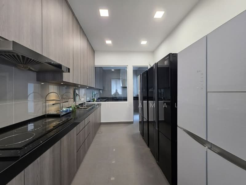 Twin Villa for Sale in Taman Melawati (Ulu Kelang) - Farah Kamal - Kitchen - PropertyGuru.com.my