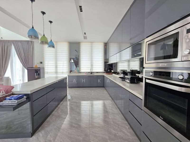 Twin Villa for Sale in Taman Melawati (Ulu Kelang) - Farah Kamal - Kitchen - PropertyGuru.com.my