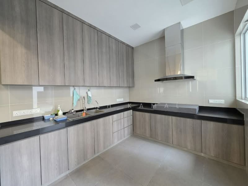 Twin Villa for Sale in Taman Melawati (Ulu Kelang) - Farah Kamal - Kitchen - PropertyGuru.com.my