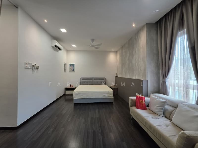 Twin Villa for Sale in Taman Melawati (Ulu Kelang) - Farah Kamal - Bedroom - PropertyGuru.com.my