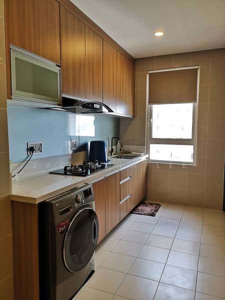 Kondominium untuk Dijual di Quayside Seafront Resort Condominiums - Jacyntha Lee - PropertyGuru.com.my