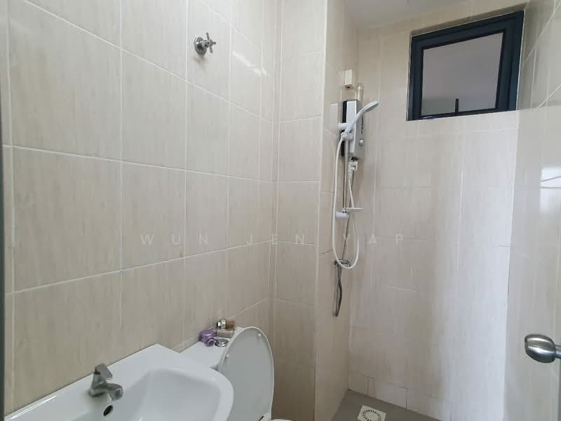 Condominium for Rent at Vista Bangi - Wun Jen Yap - Bathroom - PropertyGuru.com.my