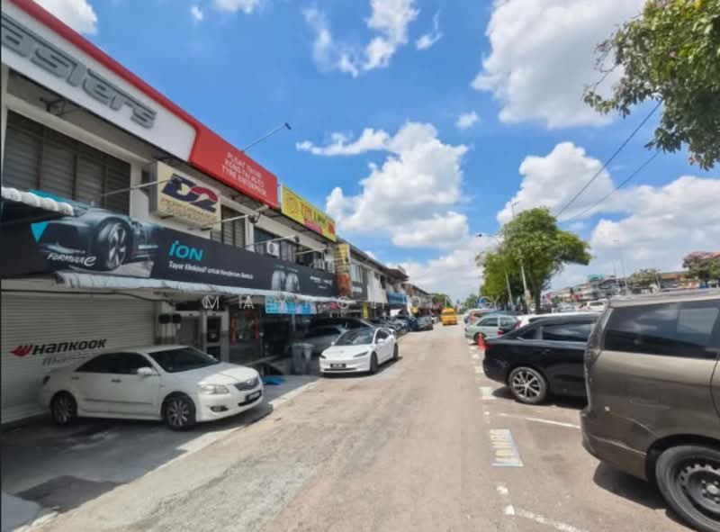 Shop / Office for Sale in Johor Bahru (Johor) - May Chong - Exterior - PropertyGuru.com.my