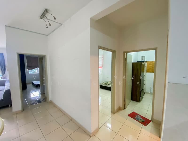 Condominium for Sale at Pearl Avenue - Muhammed Nazri bin Mustapha - Corridor - PropertyGuru.com.my