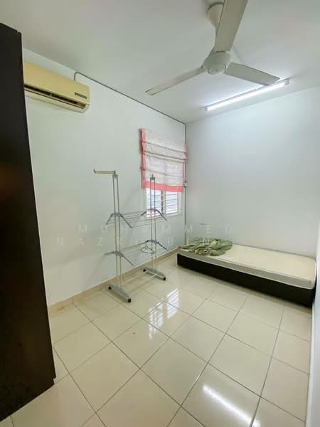 Condominium for Sale at Pearl Avenue - Muhammed Nazri bin Mustapha - Bedroom - PropertyGuru.com.my
