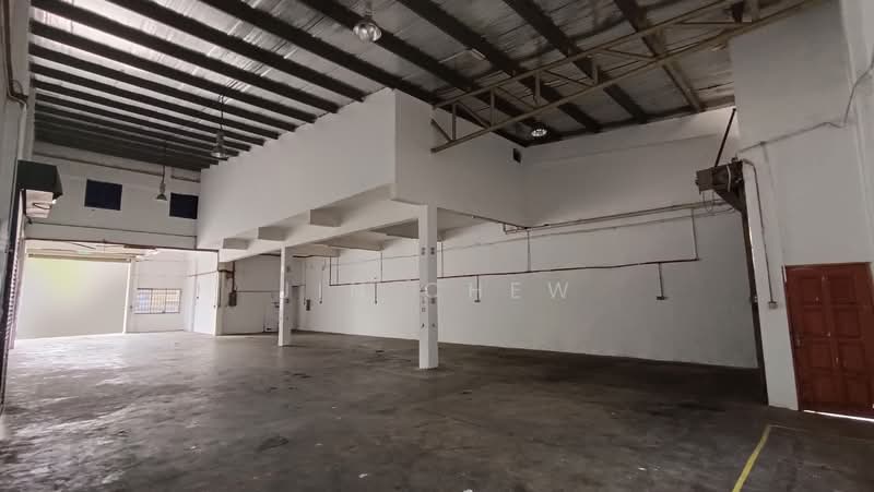 Factory for Rent in Taman Desa Cemerlang (Ulu Tiram) - Jin Chew - Interior - PropertyGuru.com.my