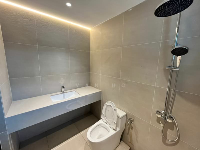 Rumah Berkembar untuk Dijual di Kuching (Sarawak) - Ivan Ho - PropertyGuru.com.my