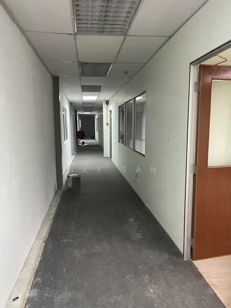 Kilang untuk Disewa di Ulu Tiram (Johor) - Sky Tan - Corridor - PropertyGuru.com.my