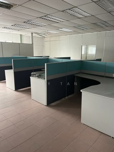 Kilang untuk Disewa di Ulu Tiram (Johor) - Sky Tan - Interior - PropertyGuru.com.my