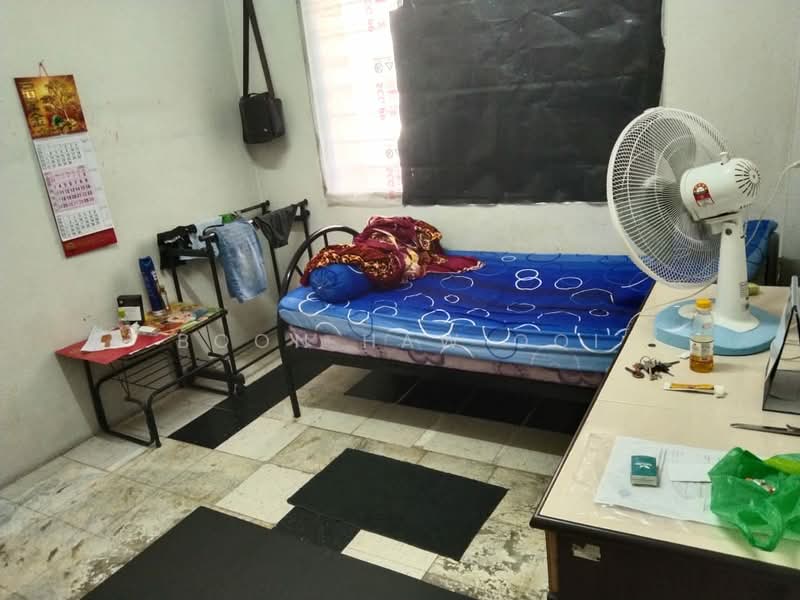 Rumah Flat untuk Dijual di Taman Belimbing II - Boon Haw Ooi - Bedroom - PropertyGuru.com.my