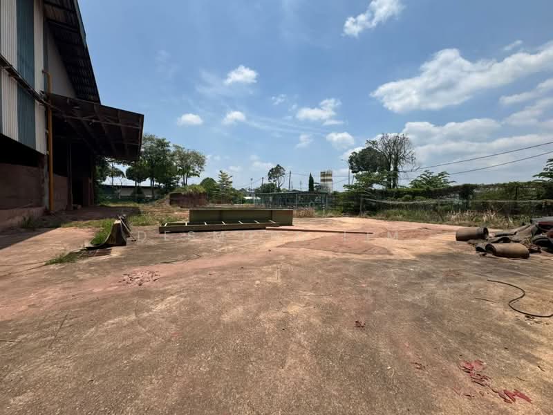 Detached Factory for Sale in Kluang (Johor) - Desmond Lim - Exterior - PropertyGuru.com.my