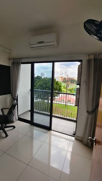 Kondominium untuk Disewa di The Greens @ Subang West - Maple Kok - Balcony - PropertyGuru.com.my