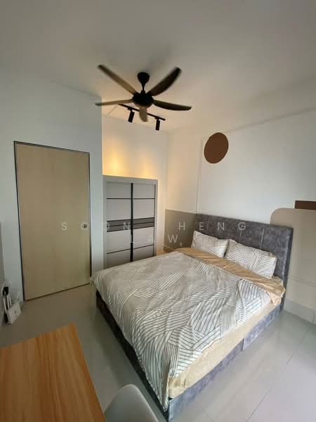 Service Residence for Sale at Serviced Residence @ Razak City Residences (RC Residences) - Soon Sheng Law - Bedroom - PropertyGuru.com.my