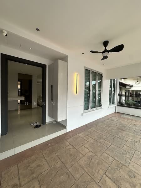Rumah Teres 2 Tingkat untuk Dijual di Setia Alam (Selangor) - Dennis Teoh - Entrance - PropertyGuru.com.my