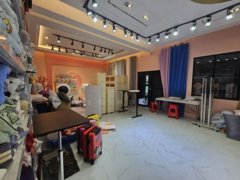 Factory for Rent in Eco Business Park 2 Senai (Senai) - Wee Howe - Interior - PropertyGuru.com.my