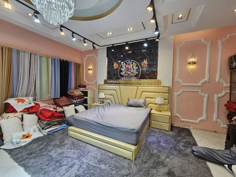 Factory for Rent in Eco Business Park 2 Senai (Senai) - Wee Howe - Bedroom - PropertyGuru.com.my