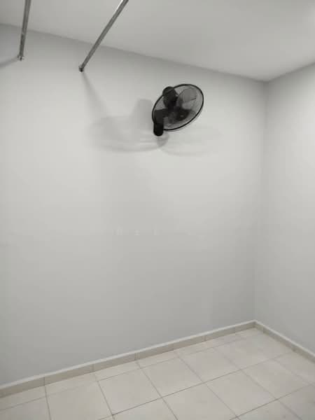 Rumah Bandar untuk Dijual di Taman Limbongan Permai (Klebang) - Bee . - Interior - PropertyGuru.com.my