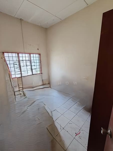 1-storey Terraced House for Sale in Kapar (Selangor) - Lex How - Interior - PropertyGuru.com.my