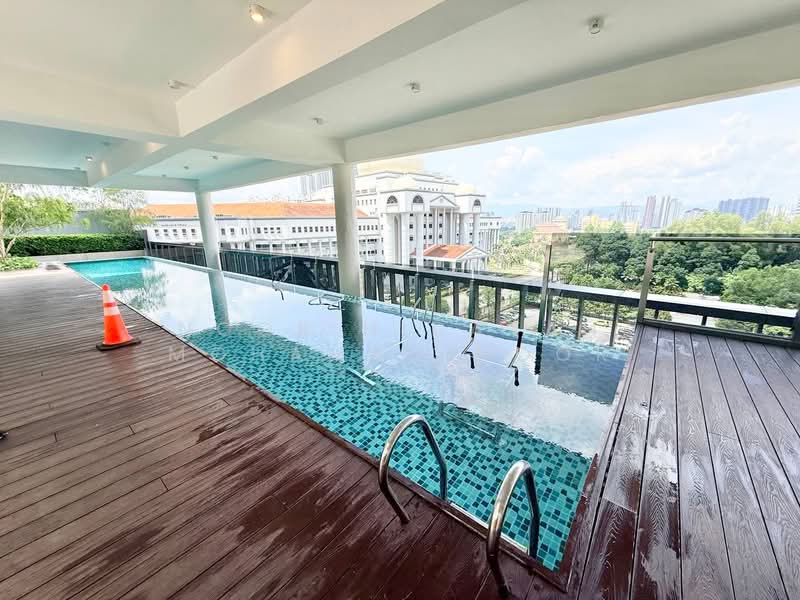 Servis Apartment untuk Dijual di Met 1 Residences - Noor Hidayah Mohamad Noor - Pool - PropertyGuru.com.my
